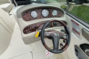 Photo 5365415 for 2007 Sea Ray 240 Sundeck  