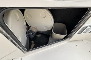 Photo 5365411 for 2007 Sea Ray 240 Sundeck  