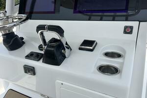 31ft Sportsman Yacht For Sale