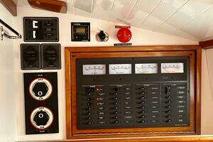 2001 Shannon 43 Cutter thumbnail 31