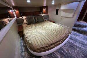 2007 Meridian 411 Sedan Bridge thumbnail 14