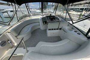 2007 Meridian 411 Sedan Bridge thumbnail 9