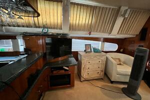Interior of 2000 Carver 506 Motor Yacht with cozy seating an