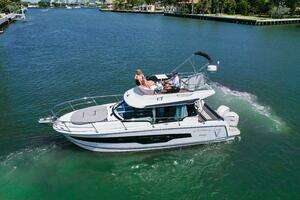  2024 Jeanneau NC1095 Fly Yacht For Sale in Fort Laudardale FL
