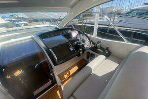 2013 Sunseeker 40 Portofino thumbnail 17