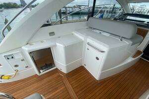 2013 Sunseeker 40 Portofino thumbnail 12