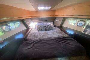 2013 Sunseeker 40 Portofino thumbnail 31