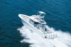 Fin  amp  Tonic 42ft Yellowfin Yacht For Sale