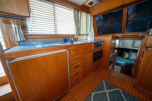 42ft Grand Banks Yacht For Sale