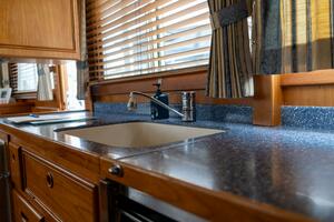 42ft Grand Banks Yacht For Sale