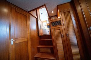 42ft Grand Banks Yacht For Sale