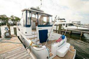 Graham s Enterprise 47ft Carver Yacht For Sale
