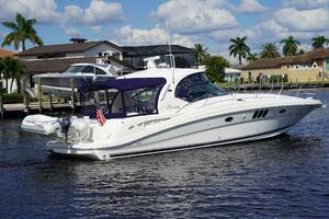 44ft Sea Ray Yacht For Sale