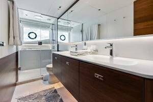 2024 Princess Y72 Motor Yacht SeaQuel