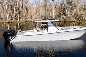 36ft Front Runner Yacht For Sale