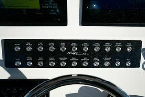 36ft Front Runner Yacht For Sale