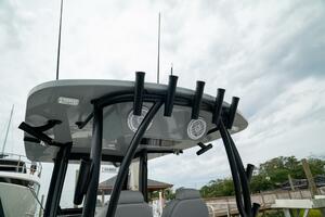 33ft Front Runner Yacht For Sale