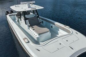 37ft Front Runner Yacht For Sale