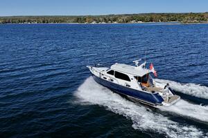 42ft Dovercraft Yacht For Sale