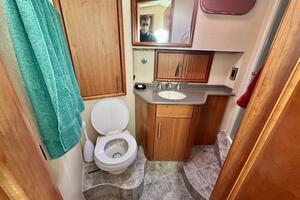 42ft Dovercraft Yacht For Sale