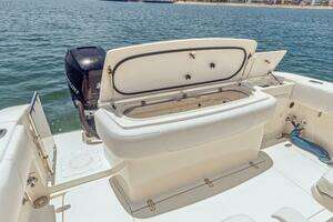 2008 Fountain 38 Sportfishing Cruiser thumbnail 6