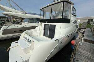 2005 Meridian 459 thumbnail 3