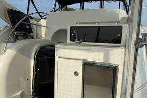 2005 Meridian 459 thumbnail 9