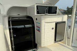 2005 Meridian 459 thumbnail 10