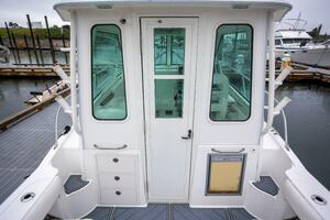 Boston Whaler 285 28ft Boston Whaler Yacht For Sale