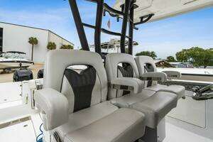 2023 Wellcraft 352 Fisherman Center Console thumbnail 19