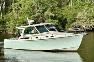 39ft Back Cove Yacht For Sale