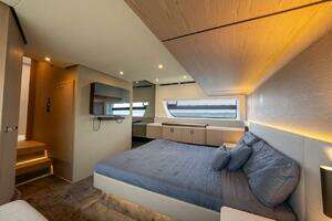 2023 Azimut Fly 53 thumbnail 79