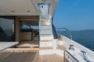 2023 Azimut Fly 53 thumbnail 48