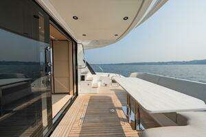 2023 Azimut Fly 53 thumbnail 58