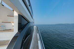 2023 Azimut Fly 53 thumbnail 49