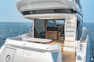 2023 Azimut Fly 53 yacht with open deck and luxurious interi