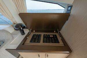 2023 Azimut Fly 53 thumbnail 103