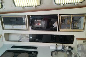 Dream Catcher 31ft Albin Yacht For Sale