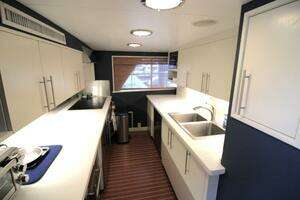 1979 Burger Raised Pilothouse thumbnail 11