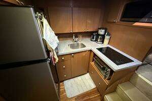 1980 Viking 43 DCMY thumbnail 27