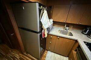 1980 Viking 43 DCMY thumbnail 28