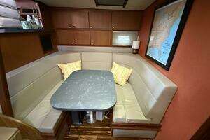 1980 Viking 43 DCMY thumbnail 31