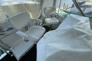 1980 Viking 43 DCMY thumbnail 11