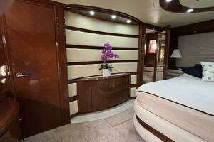 2006 Marquis 65 thumbnail 27