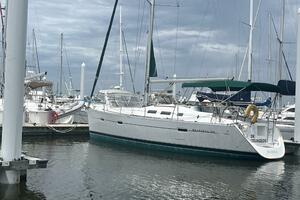 Dr  Strangelove 37ft Beneteau Yacht For Sale