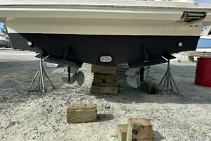 MJM Grand  36ft Carver Yacht For Sale