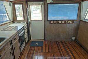 1982 Bertram 38 Convertible thumbnail 20