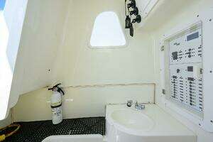 PENELOPE 2014 SeaVee Center Console Yacht For Sale in Riviera Beach FL