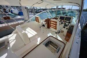 2013 Hunt Yachts Harrier 36 thumbnail 14