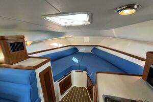 2013 Hunt Yachts Harrier 36 thumbnail 31